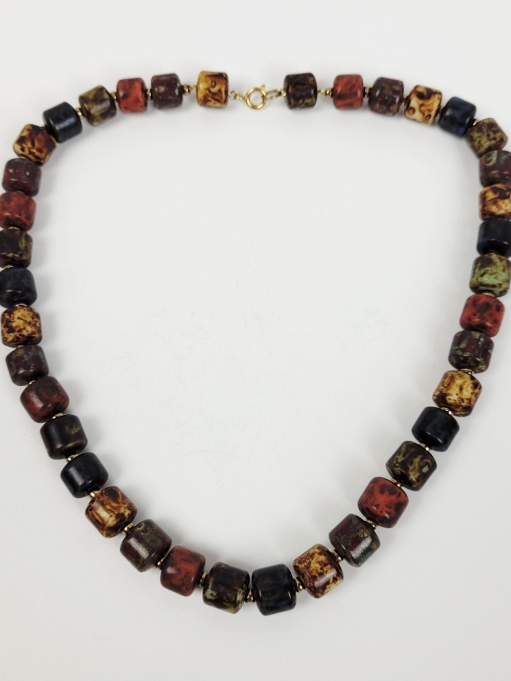 Vtg 60s~Scottish Style Almandine Garnet Beaded Necklace~Earthtones~18"